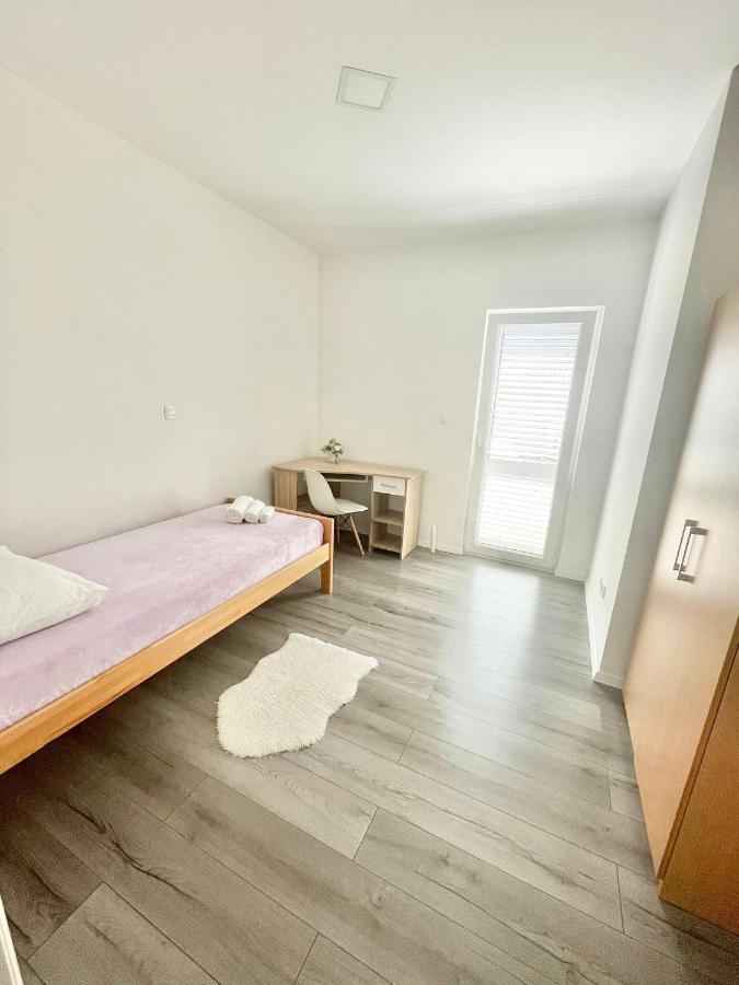דירות ספליט Apartman Niko מראה חיצוני תמונה
